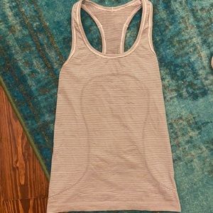 LULULEMON SPEED UP TANK!!